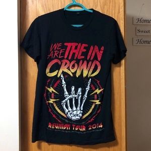 5/$25🖤 Rock tee shirt​